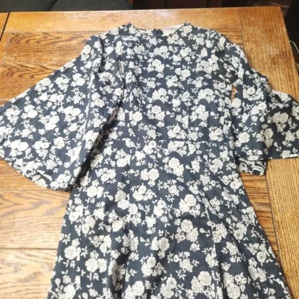 Acacia manu mini dress in blossom Sz Small